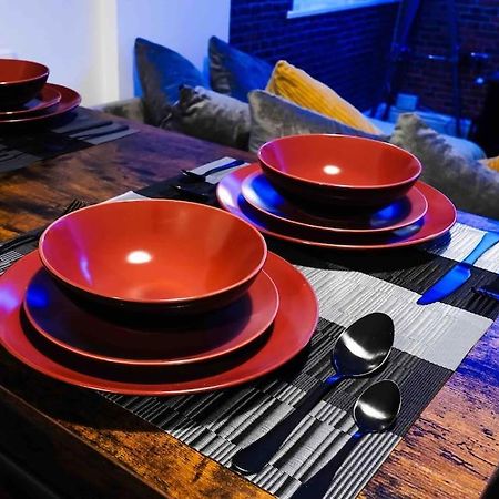 Stunning Two Bed City Centre Apartment 利兹 外观 照片