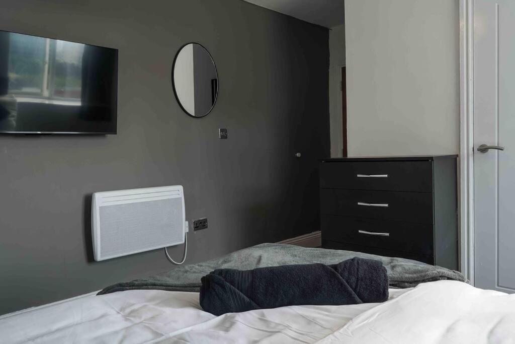 Stunning Two Bed City Centre Apartment 利兹 外观 照片